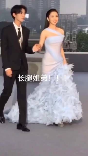 七年的时光,今日我们相聚在同一座城市,这是你与我距离最近的一次…