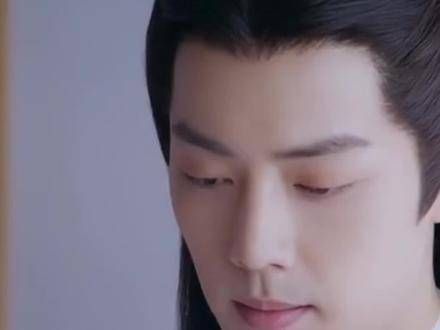 师父的爱好颇为隐秘,亲自为心爱之人书写祝婚书,我很好奇那时天空有何异象