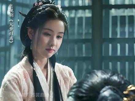一时难以分辨这里是监牢还是醋缸