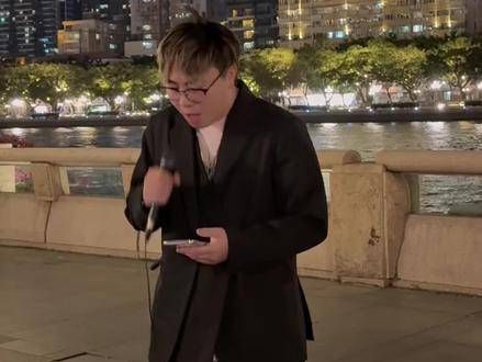 明知爱她注定徒劳,偏要亲身尝试
