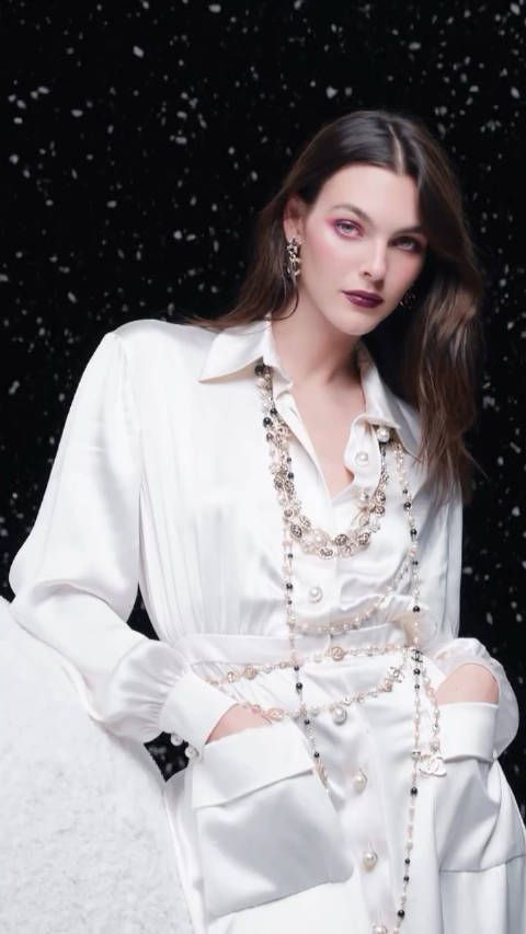 Vittoria Ceretti x CHANEL Beauty 冰雪女王