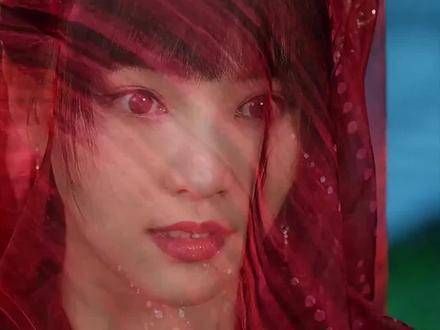 忠诚的臣民满怀喜悦前往庆贺,未曾料到迎接他们的竟是无尽的轮回之苦..