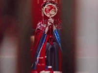 高糖短剧-穿越书中成为恶毒女配，还得攻略黑莲花反派才能重返往昔..