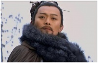 水浒中，柴进出手比宋江、晁盖豪爽，为何声望人气却不如他们？