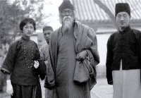 徐志摩的一首肉麻情诗，被多所大学选入教材，很多老师都不敢细讲