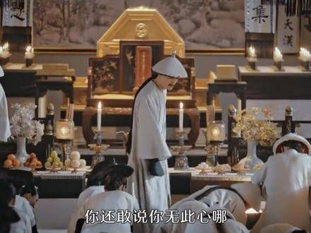 养女儿时的宠爱与养儿子时的严厉形成鲜明对比,让人笑得前仰后合
