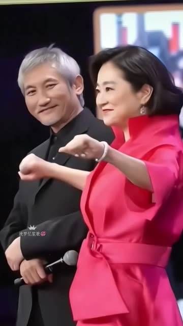 70岁的林青霞,堪称一代传奇,她饰演的东方不败,堪称封神之作…