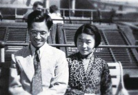 相濡以沫60余年，丈夫去世留下4字遗言，妻子又苦熬18年105岁去世