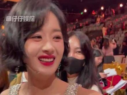 将37岁的赵丽颖与35岁的杨颖对比,尽管两人都经历了离婚且失去抚养权…