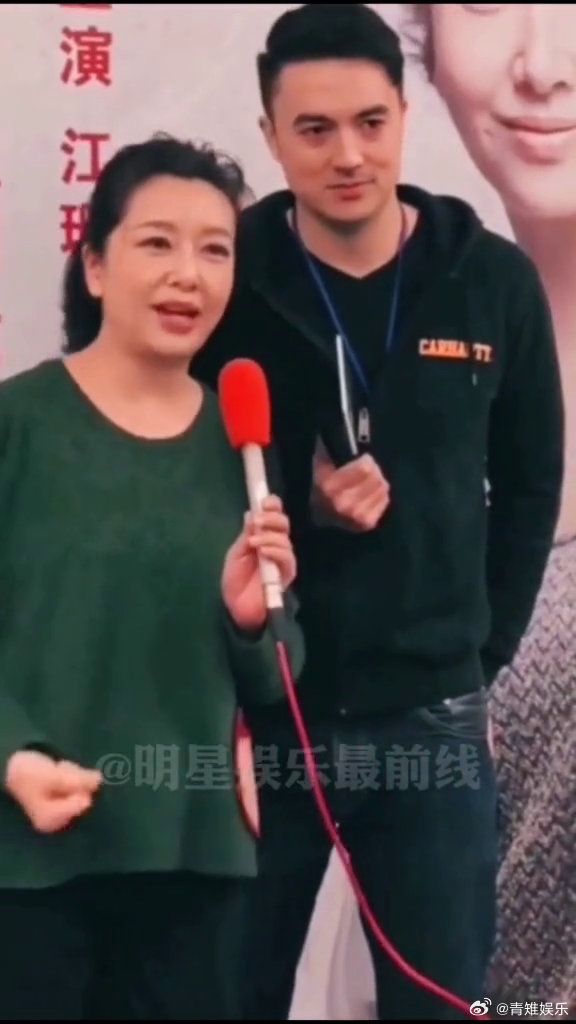 江珊 曾抛弃王志文,跟高曙光闪婚,离婚17年,52岁的她…