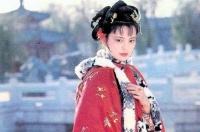 宝钗、黛玉、探春三人，谁的管事能力更强？王熙凤的话说明一切