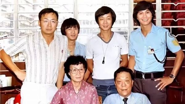香港传奇四兄弟,各个身怀绝技,被誉为一神一王一匠