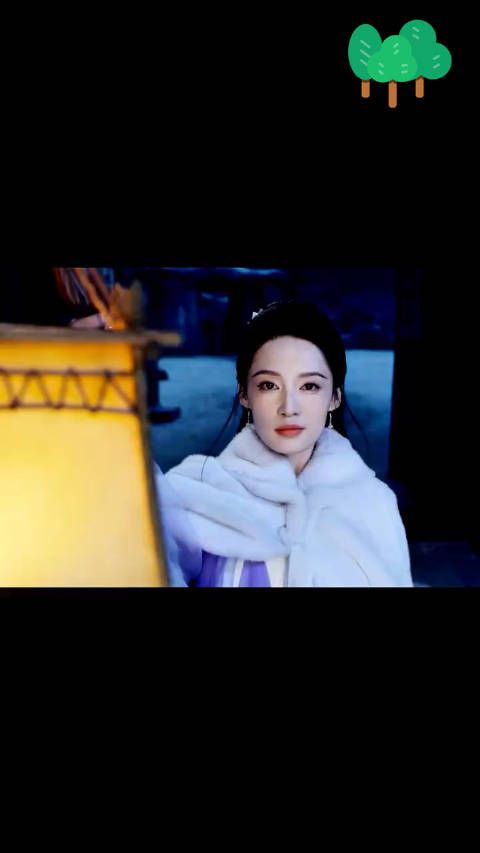 七夜雪:能让人心动的美丽,莫过于昙花盛开的瞬间,极短,却又铭记于心