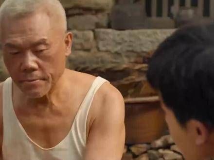 为了儿子能有更好的未来,卖掉了家中的毛驴