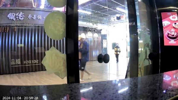 老手了,情绪稳定!