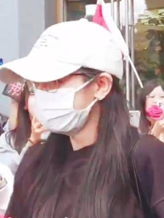 最近体重增加了,绝对没有偷吃,只是把《你》偷偷放在心里了
