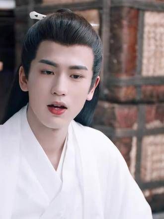 陌上佳人似玉,公子世间独一无二