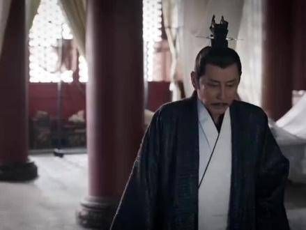 算计一生,最终还是传递了一丝真气保住了范闲的命,这一刻展现了真情