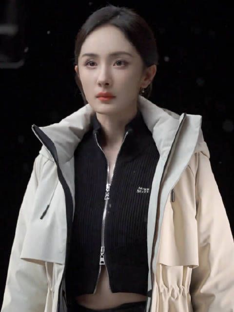 杨幂抬眸这一刻,我的神啊 雪景氛围感花絮