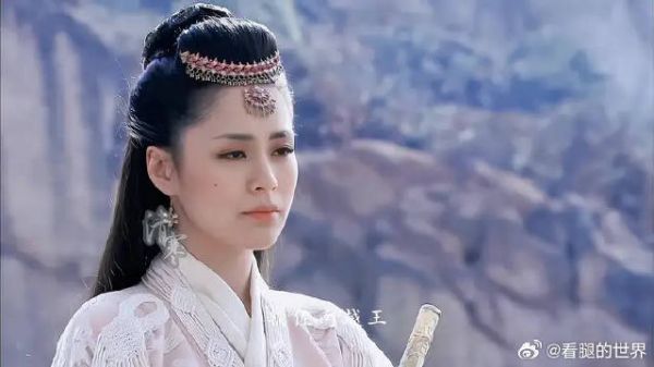 大概以后再也写不出比这更有神性的神女了吧!