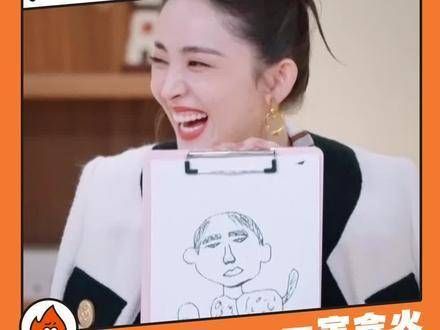 我和美女的共同点有!就是画画时,脑子和手各司其职