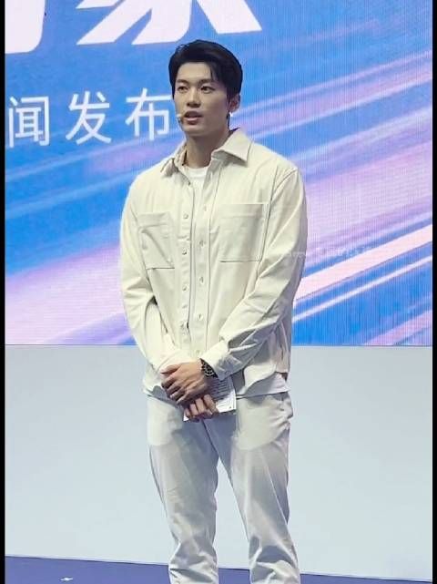 进博会有点跳跃的一段现场视频