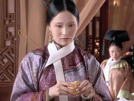 咱就是说,光是剪秋和浣碧的仪态,就够隔壁学上好一阵子了!