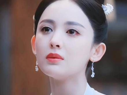 尽管琉璃平时对珊瑚似乎漠不关心，但在亲眼目睹珊瑚离世后…