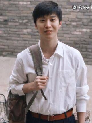 “那时代的爱情多青涩,轻扯衣角便能心动不已,图南终于要展开追求了~”