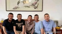 杨议拉父亲杨少华拍视频：德云社开业我们爷俩儿去站台，却挨了骂