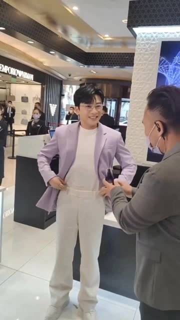 隐藏多年的妻子竟然是她,颜值超越林心如 林心如