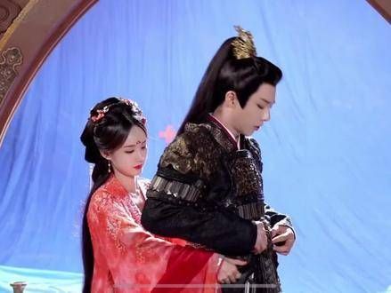 这是南珩婚后吗?整理衣服