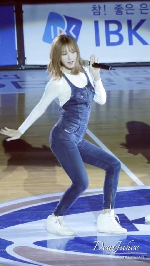 Hellovenus Alice 宋珠熙 牛仔背带裤造型演出,这身材真的是养眼