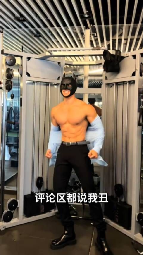 主打一个听劝,不看脸果然受欢迎 即刻开跑全民健身季运动兴趣成长计划