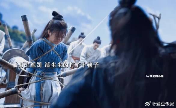 吃一堑长一智,女主在一点点的刷经验,慢慢的在变强