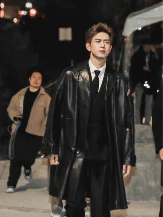 是谁帅气得让我的心跳加速了呢?当然是李现啊, 李现