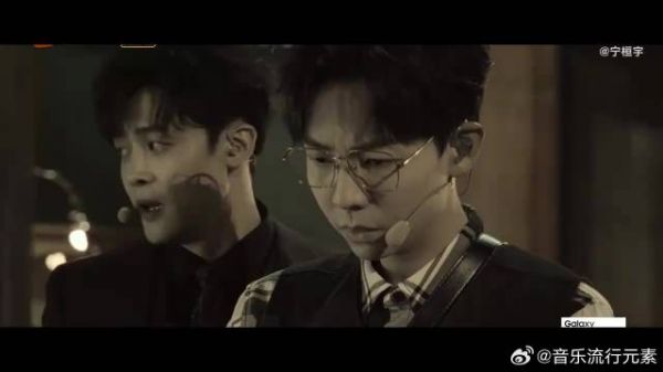 付辛博vs石凯披哥舞台大飙演技:邪恶vs清纯