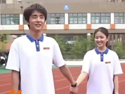 一起走过默默无闻的日子,身边依然是你我!