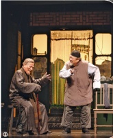 视点 | 《正红旗下》为北京人艺上海驻演收官：对精品的呼唤始终是“进行时”