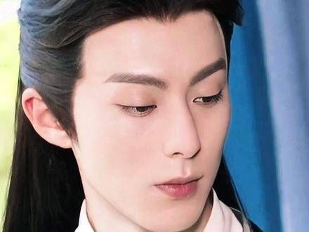 有苏感的男演员真是来造福观众的~铁打的东方青苍…