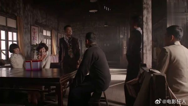 工人提升战斗技能,直言:同时能能团结的力量