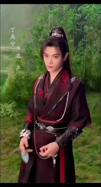 谢谢丁禹兮的精彩表现,形影不离的我们收到了这份惊喜