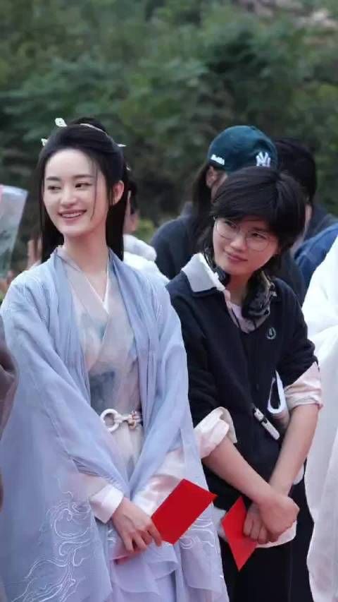 开机大吉!无比期待郭晓婷带来的墨青川,她的演技一直在线…