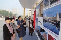 三晋第一街摄影展在太原火车站站前广场启幕