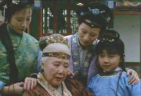 红楼梦：她是从来不关心孙子的祖母，但最后孙子却是她的依靠