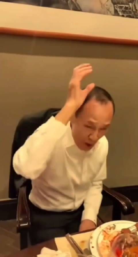知道他是谁吗?在港澳地区“话事人”大佬~阿公有话要说!