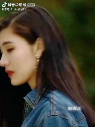 一起回顾88年港姐的魅力瞬间