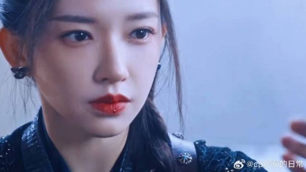 我们缉妖小队已经有家属感了,有危险小卓第一个挡前面