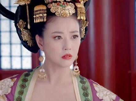 她饰演的杨淑妃令人难忘多年,确实雍容华贵 武媚娘传奇 古装