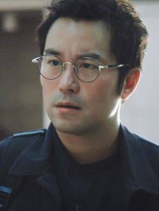 在这冷漠的世界中,你是最独特的亮色张孝全 许玮甯